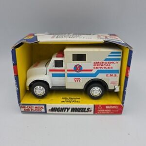 Rare NIB Soma 1998 Mighty Wheels Ambulance